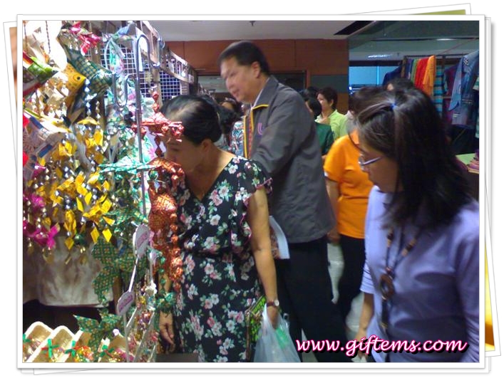 งาน FED GIFT FAIR ครั้งที่ 3 ณ กรมส่งเสริมอุตสาหกรรม วันที่ 23-29 ธันวาคม 2553